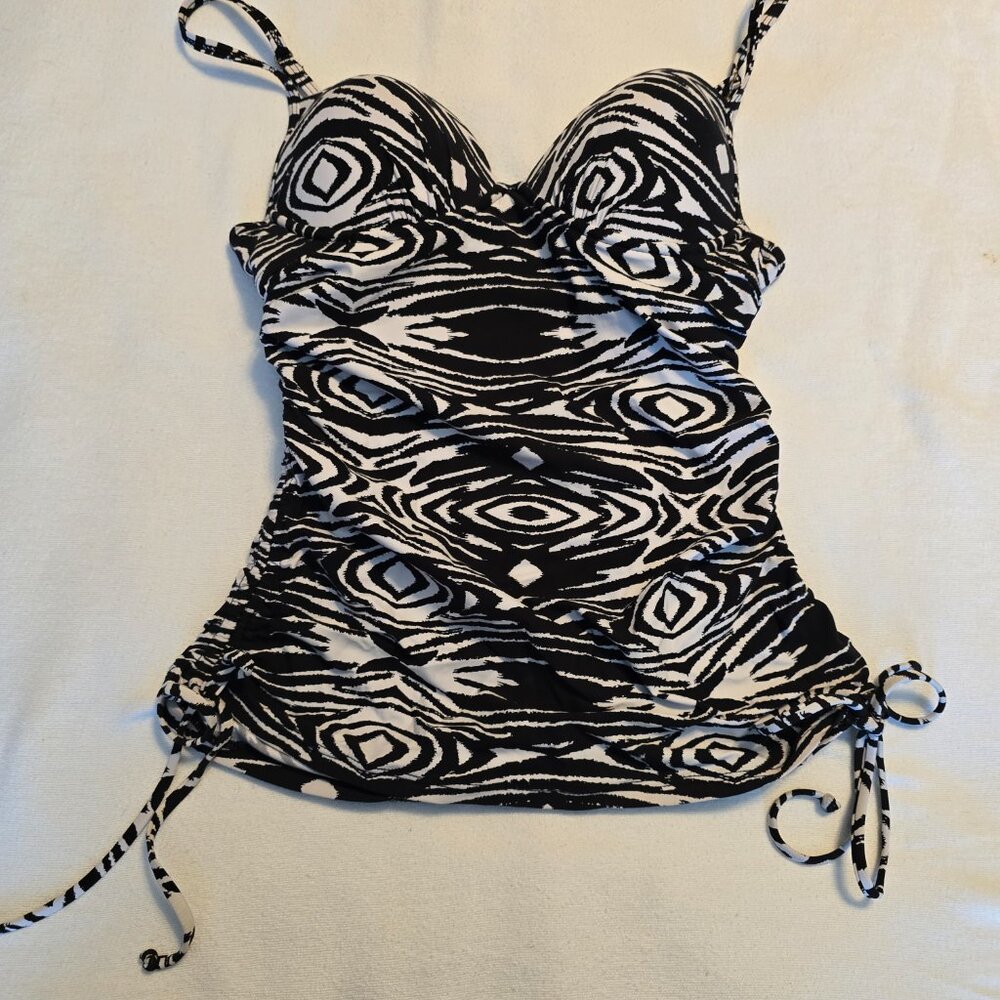 Spanx Love Your Assets Push Up Tankini Swim S Top Women Sm Zebra Black White GUC